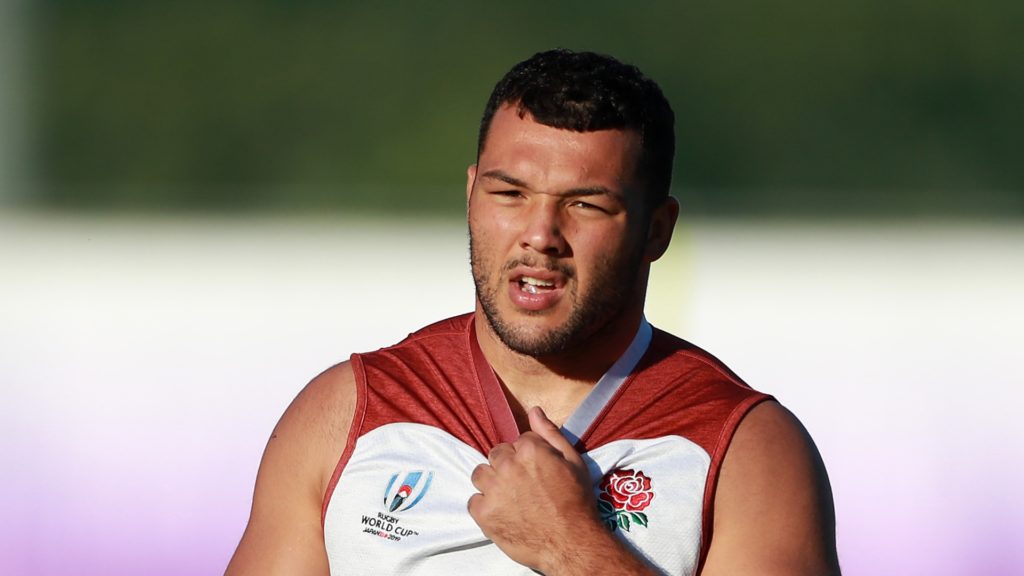 Ellie Genge trains