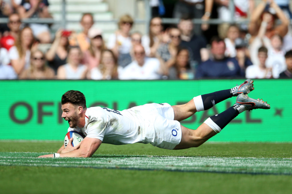 Johnny Williams scores a try for England against Barbarians