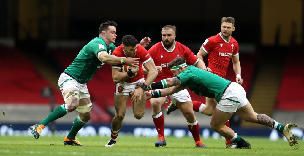 Johnny Williams carries ball for Wales against Ireland