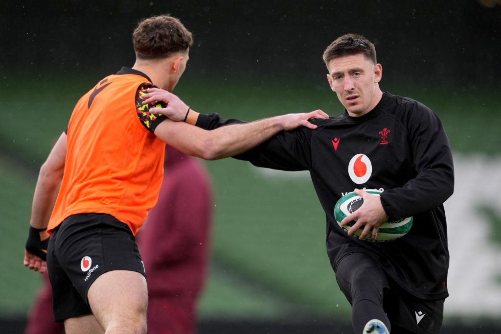 Wales Team Run - Aviva Stadium - Thursday March 5th