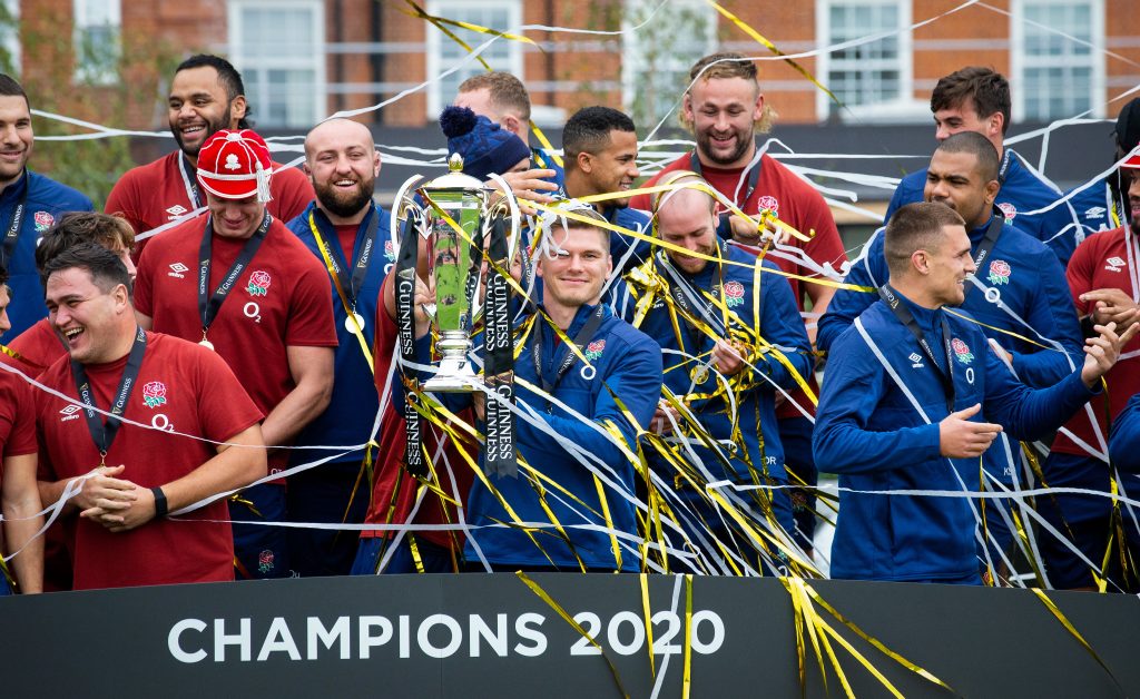 Video - The moment England players lifted the Six Nations trophy